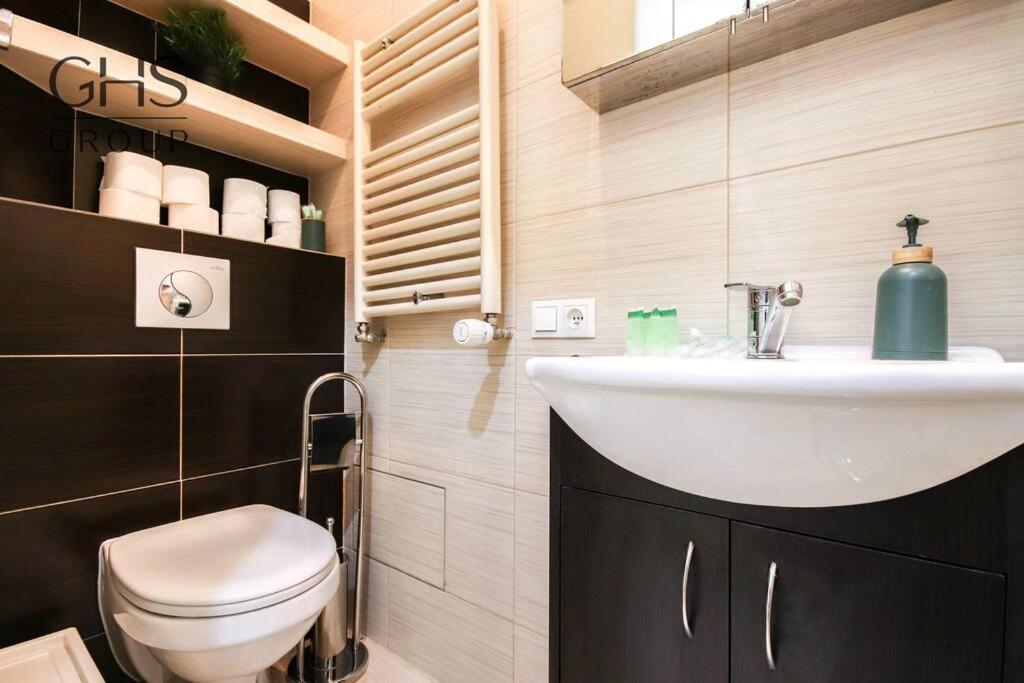 Klimatyczny Apartament Blisko Kazimierza - Krakow Apartment Ngoại thất bức ảnh